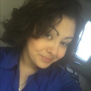 Meet your Posher, Mariaelena